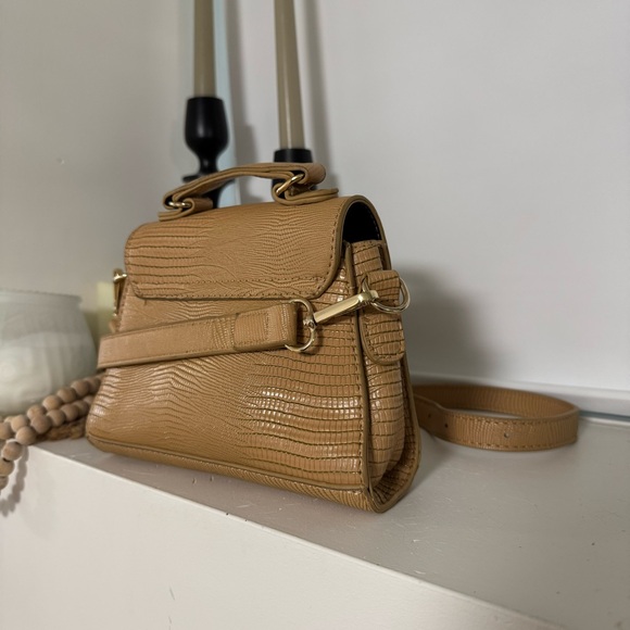 Brown Purse - Picture 5 of 10